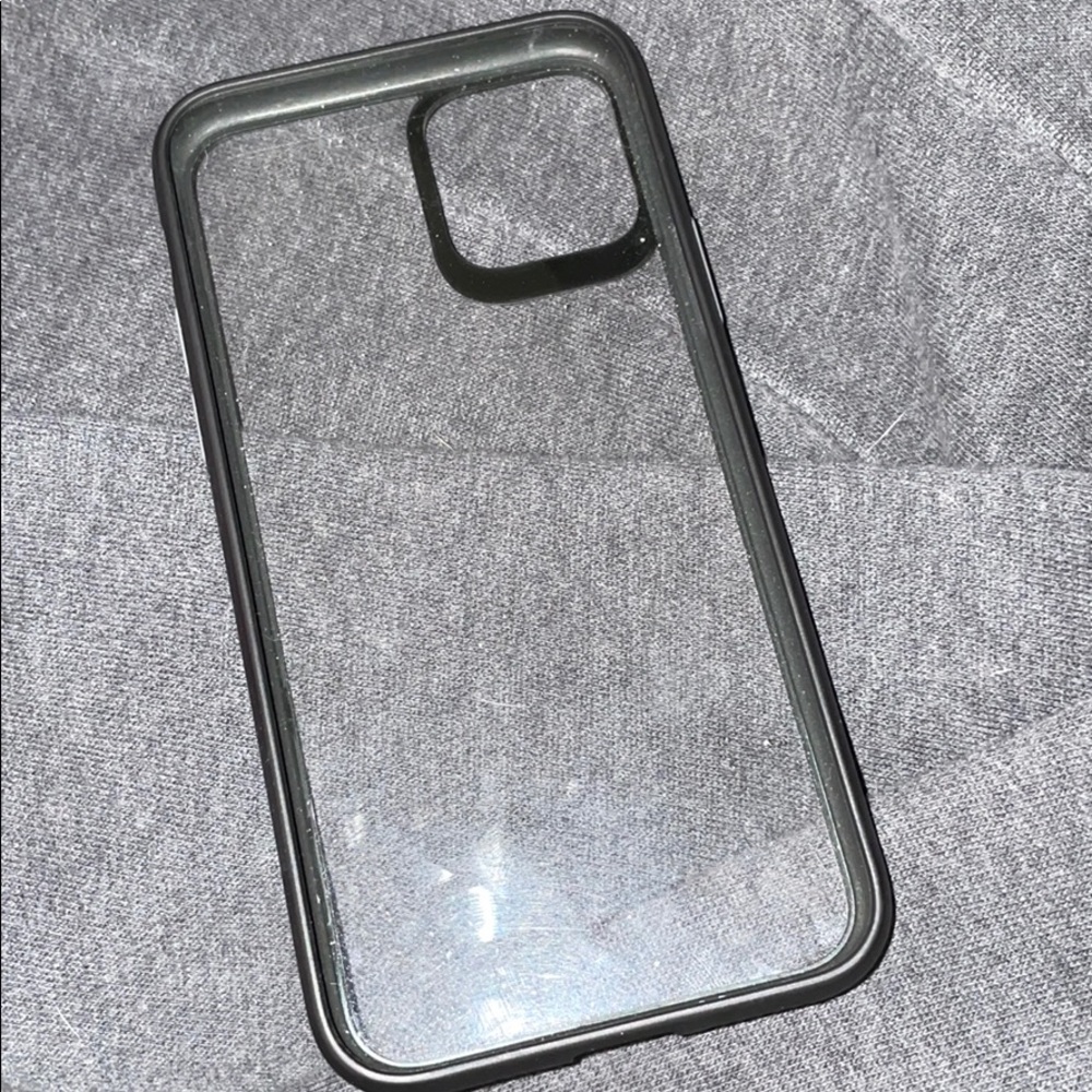 Phone cases - Picture 2 of 3